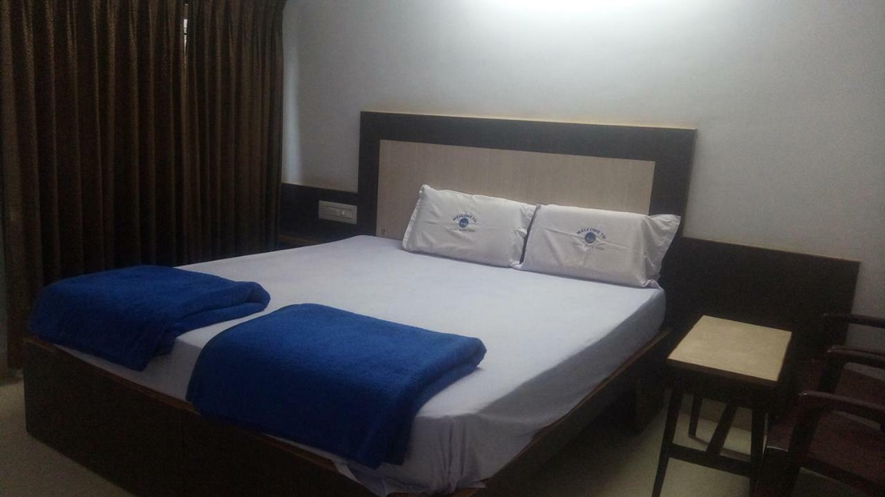 Sri Vishnu Krupa Lodging Belur  Экстерьер фото